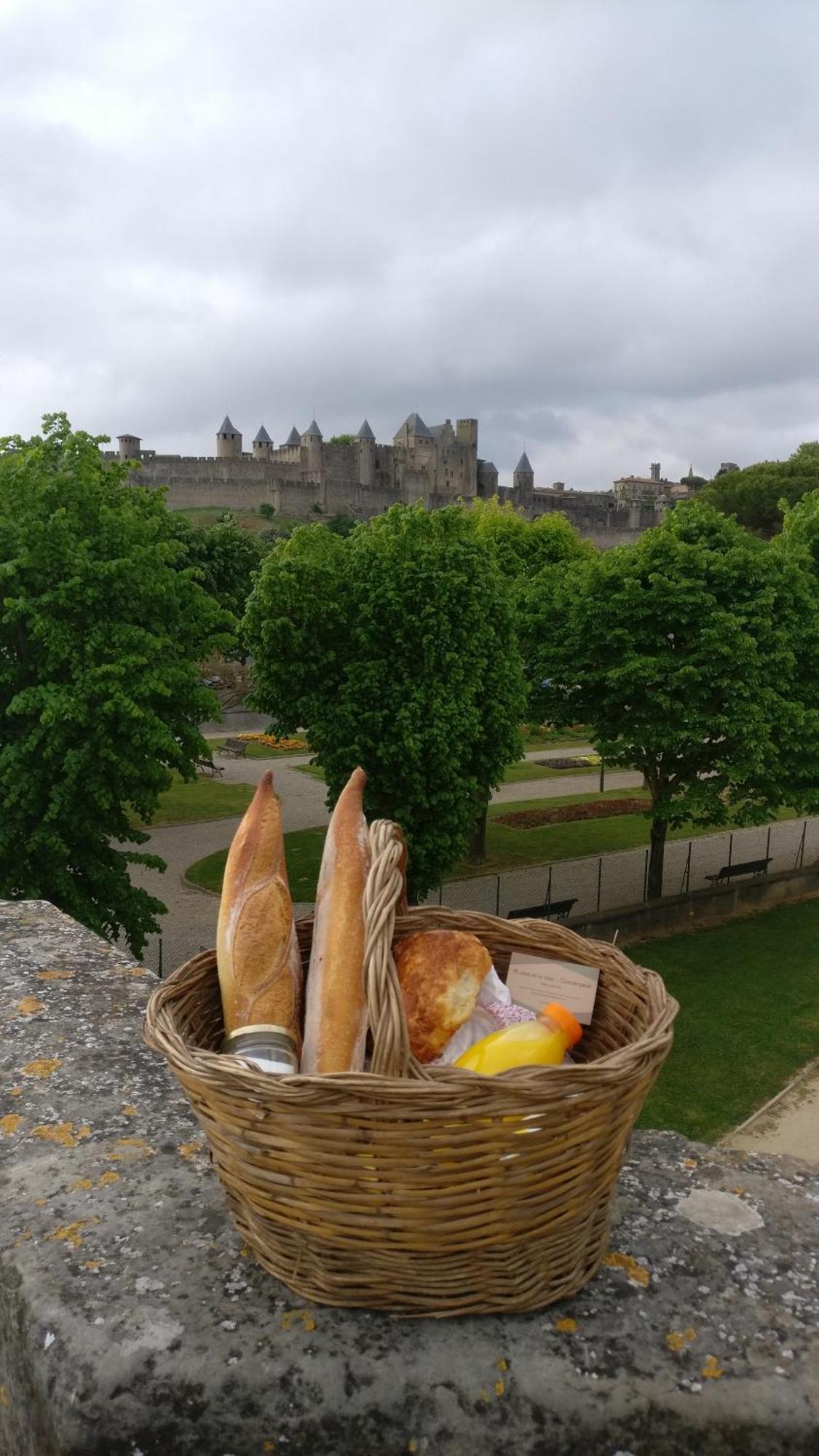 La Maison Rue Nadaud, Au Pied Des Remparts Carcassonne Extérieur photo
